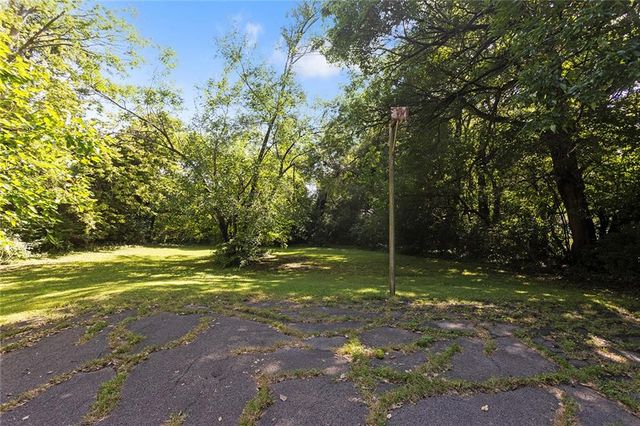 8601 E 81st Terrace, Raytown, MO 64138