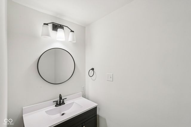 723 W 3rd Street, Anderson, IN 46016