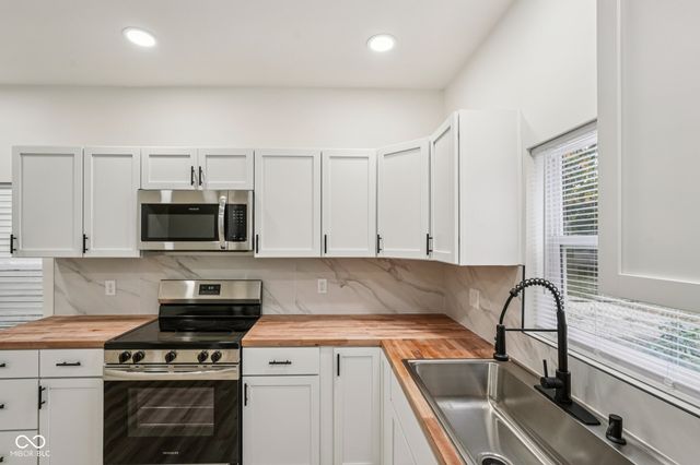 723 W 3rd Street, Anderson, IN 46016