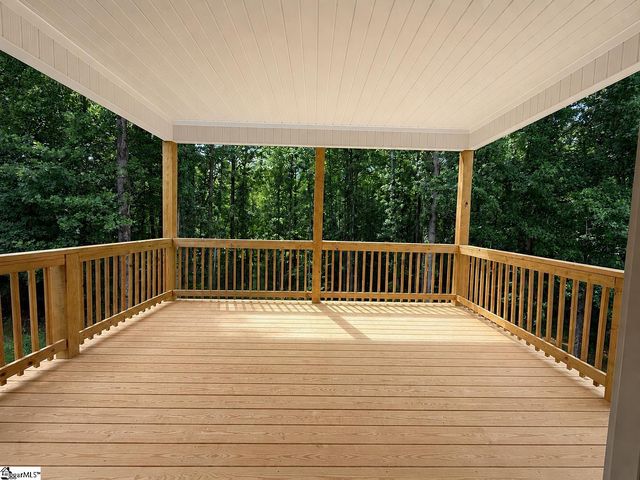 129 Faulkner Circle, Greer, SC 29651