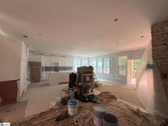 129 Faulkner Circle, Greer, SC 29651