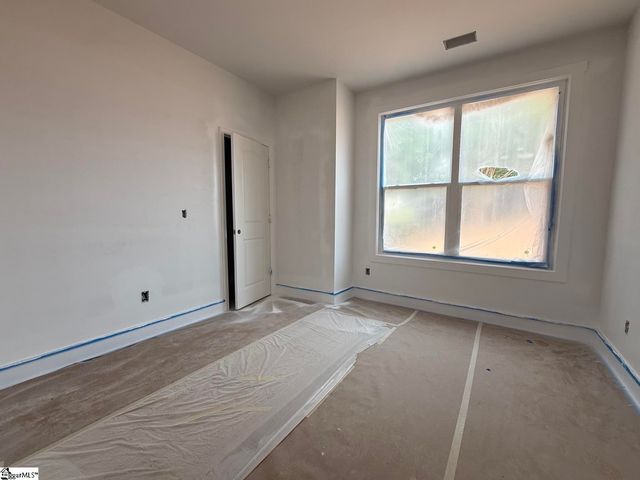 129 Faulkner Circle, Greer, SC 29651