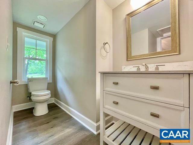 1318 SAINT GEORGE ST, Crozet, VA 22932