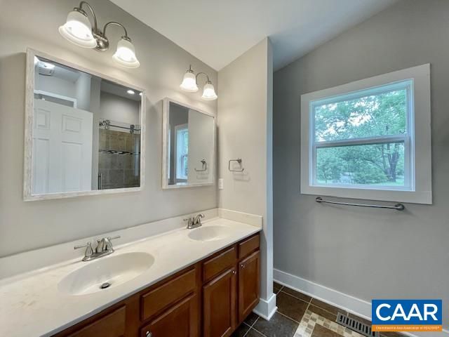 1318 SAINT GEORGE ST, Crozet, VA 22932