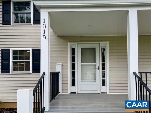 1318 SAINT GEORGE ST, Crozet, VA 22932