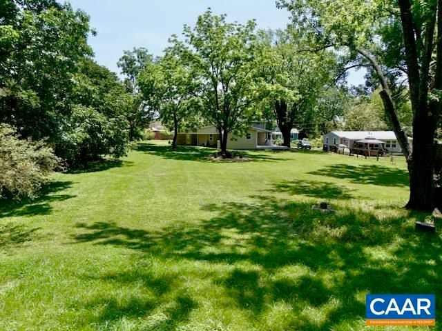 1318 SAINT GEORGE ST, Crozet, VA 22932