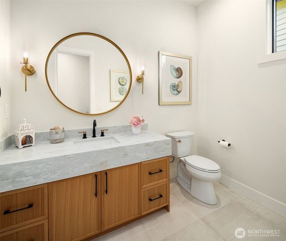 12554 SE 52nd St, Bellevue, WA 98006