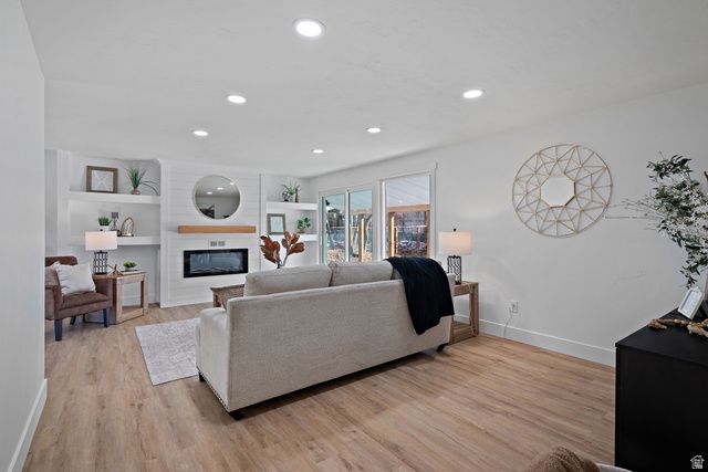 1973 S DAVIS BLVD, Bountiful, UT 84010