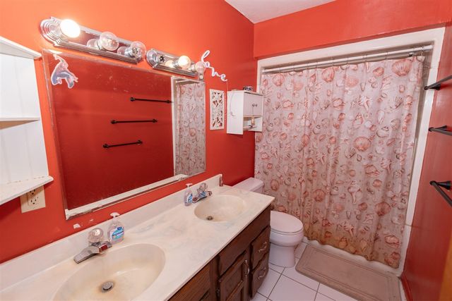 16271 Merson Court, Buchanan, MI 49107