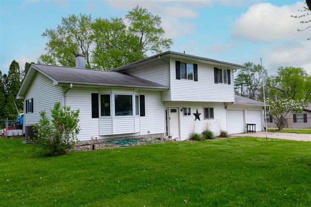 16271 Merson Court, Buchanan, MI 49107