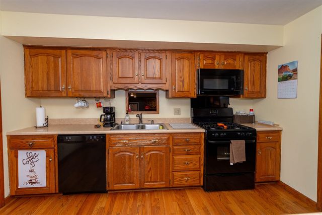 16271 Merson Court, Buchanan, MI 49107