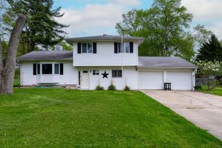 16271 Merson Court, Buchanan, MI 49107