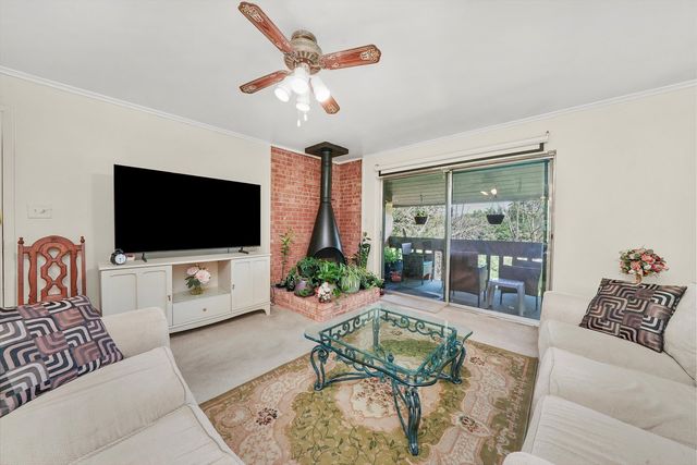 6107 Knoll Valley Drive 308, Willowbrook, IL 60527