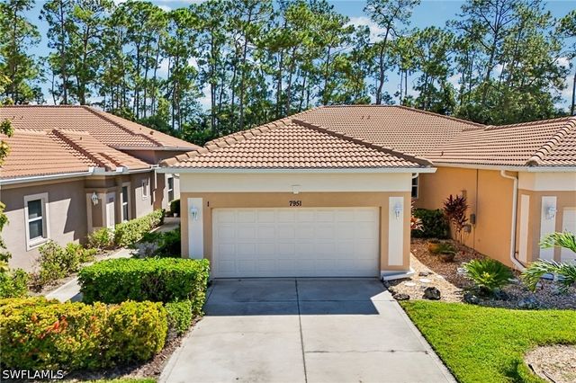 7951 Haven DR 1, Naples, FL 34104