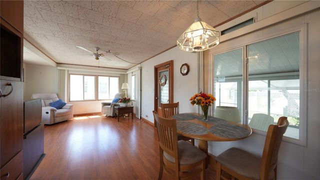 210 SOUTHWINDS DRIVE, Sarasota, FL 34231
