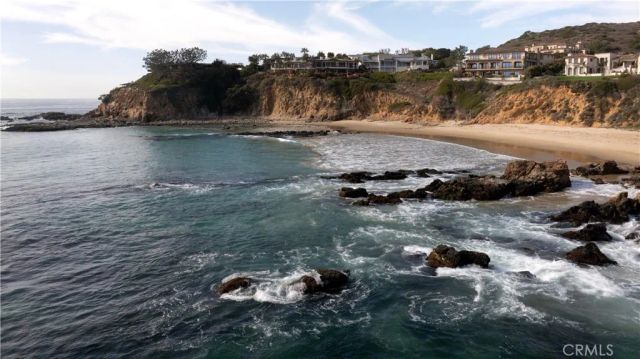 2526 Riviera Drive, Laguna Beach, CA 92651