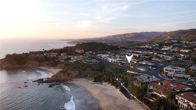 2526 Riviera Drive, Laguna Beach, CA 92651
