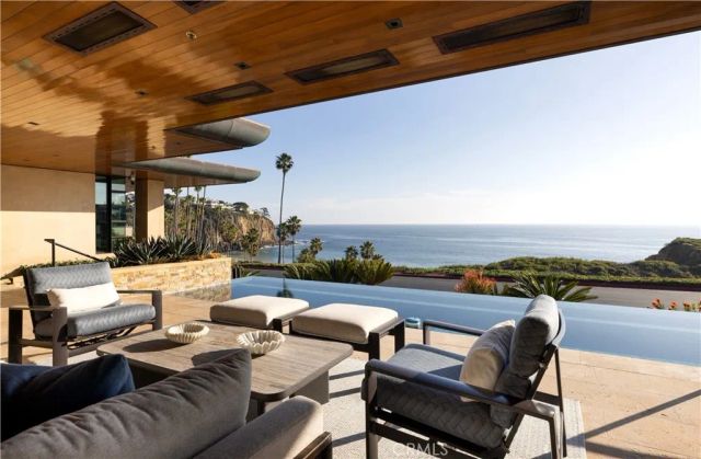 2526 Riviera Drive, Laguna Beach, CA 92651
