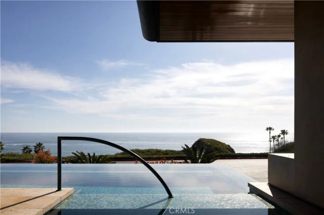 2526 Riviera Drive, Laguna Beach, CA 92651