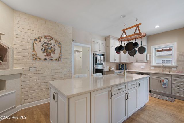 4285 Loblolly Circle SE, Southport, NC 28461