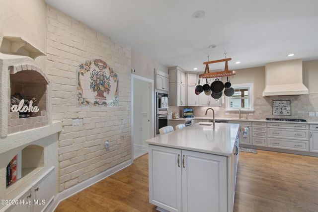 4285 Loblolly Circle SE, Southport, NC 28461