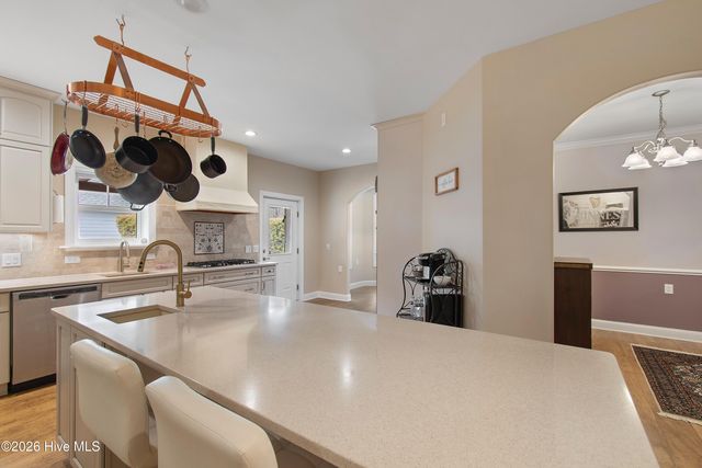 4285 Loblolly Circle SE, Southport, NC 28461