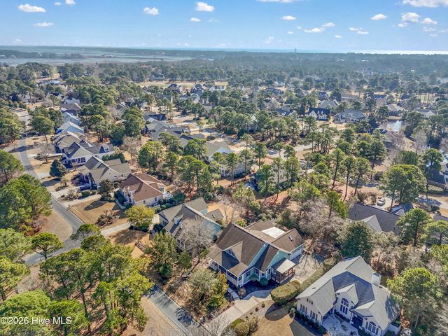 4285 Loblolly Circle SE, Southport, NC 28461