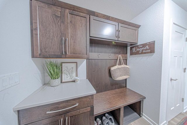 2928 Winnebago DRIVE, Summit, WI 53066