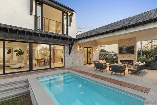 442 Westbourne St 2, La Jolla, CA 92037