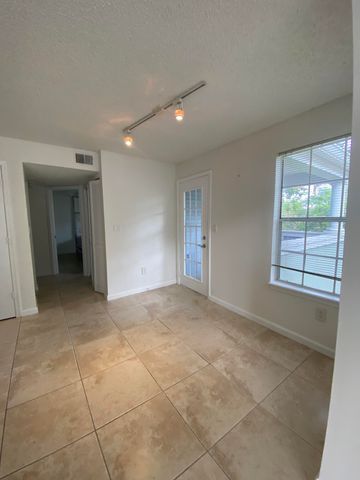1020 Crystal Way H, Delray Beach, FL 33444