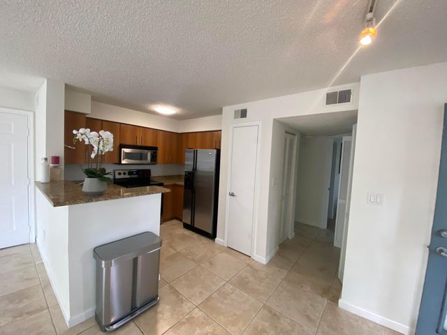 1020 Crystal Way H, Delray Beach, FL 33444