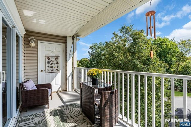 2304 Conrad Way 2304 Building 2, Franklin, NJ 08873