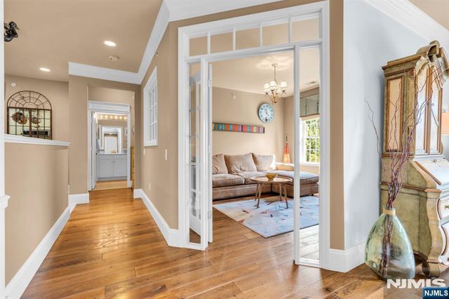 2304 Conrad Way 2304 Building 2, Franklin, NJ 08873