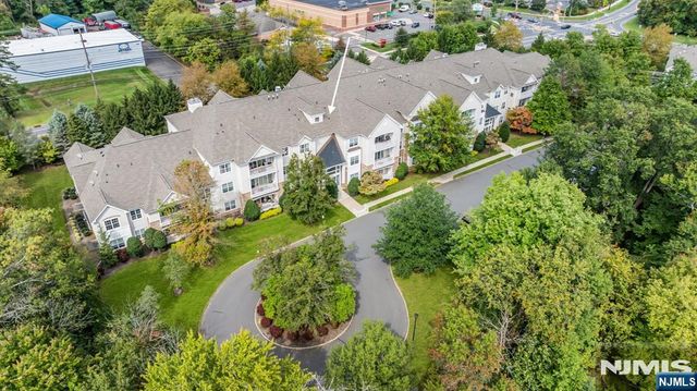 2304 Conrad Way 2304 Building 2, Franklin, NJ 08873