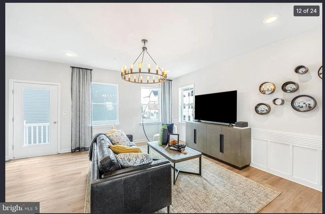 42 ANDERSON DR, Bridgeport, PA 19405