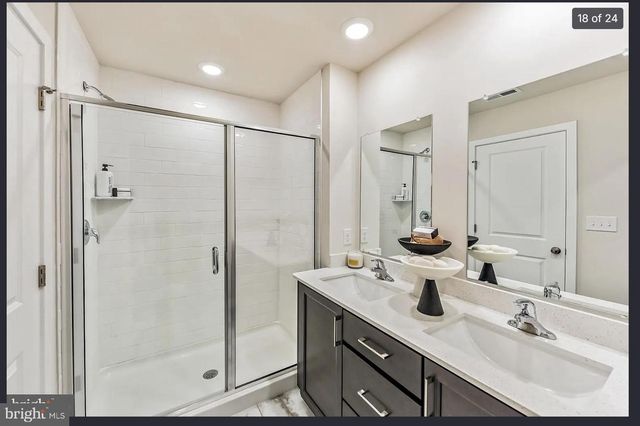 42 ANDERSON DR, Bridgeport, PA 19405