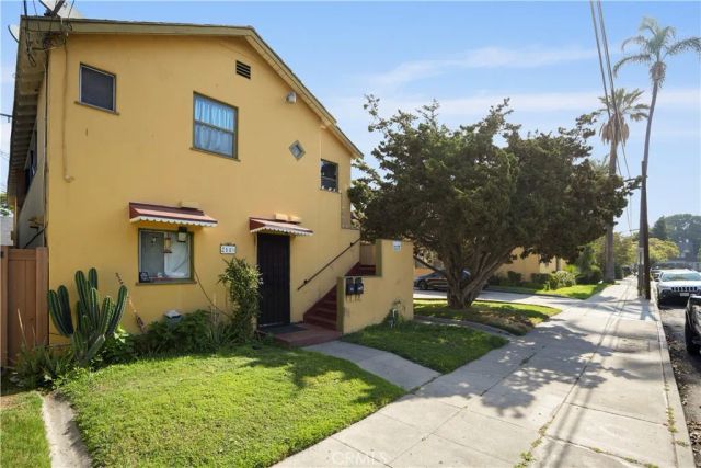 802 N Spurgeon Street, Santa Ana, CA 92701