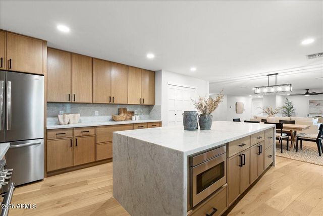 1106 N VILLA NUEVA Drive, Litchfield Park, AZ 85340