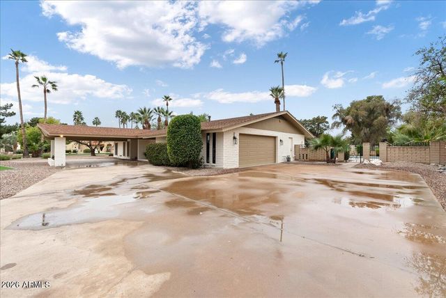 1106 N VILLA NUEVA Drive, Litchfield Park, AZ 85340
