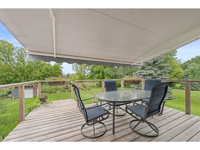 2870 Jordan Drive, Saint Paul, MN 55125