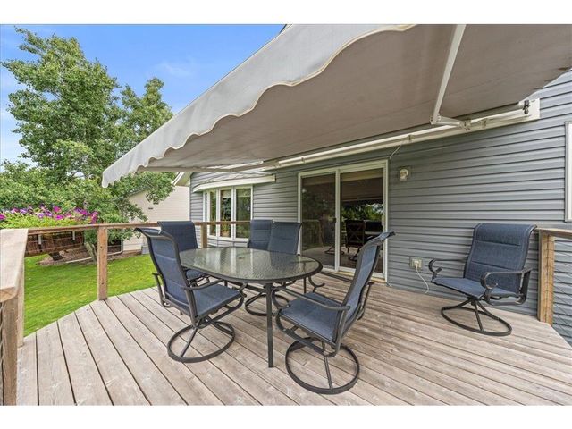 2870 Jordan Drive, Saint Paul, MN 55125