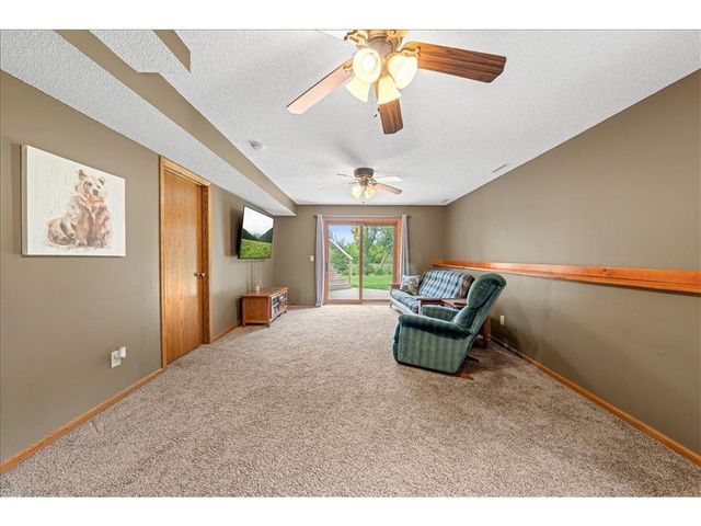 2870 Jordan Drive, Saint Paul, MN 55125