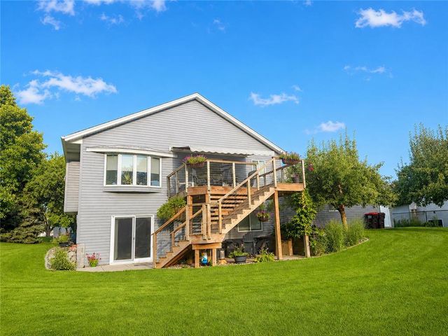 2870 Jordan Drive, Saint Paul, MN 55125