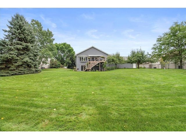 2870 Jordan Drive, Saint Paul, MN 55125