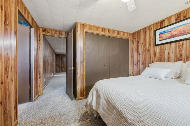 6424 Zealand Avenue N, Brooklyn Park, MN 55428