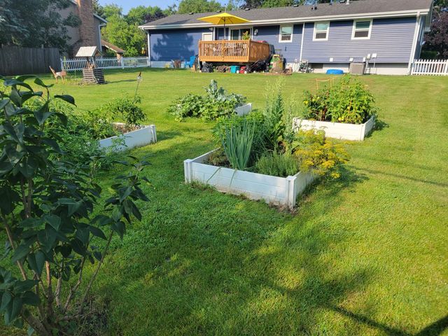 6424 Zealand Avenue N, Brooklyn Park, MN 55428