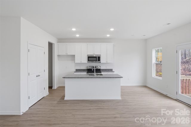 1325 Western Hills Lane, Vale, NC 28168