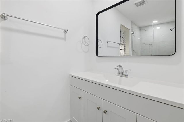 3420 SE 4th PL, Cape Coral, FL 33904