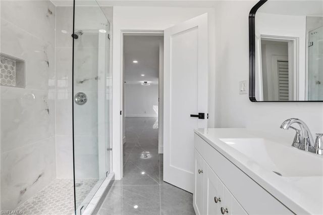 3420 SE 4th PL, Cape Coral, FL 33904