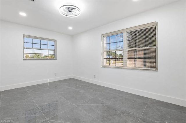 3420 SE 4th PL, Cape Coral, FL 33904